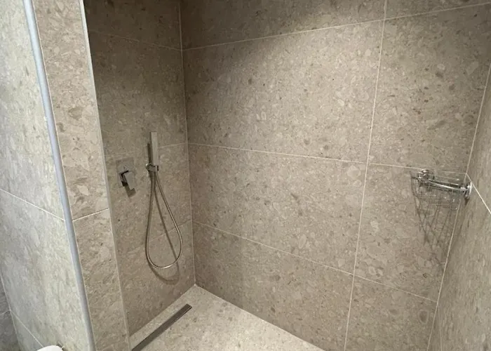 νεακιτοσ Luxury