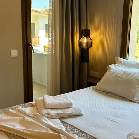 νεακιτοσ Luxury * Nikíti