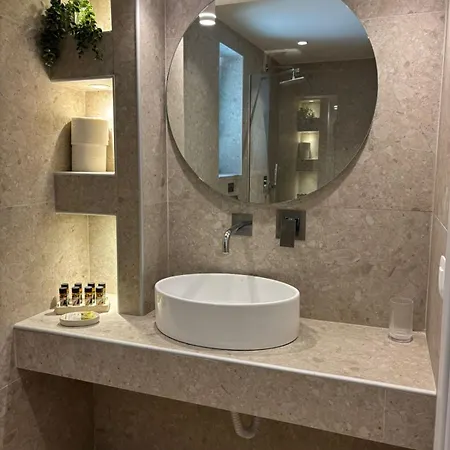 νεακιτοσ Luxury