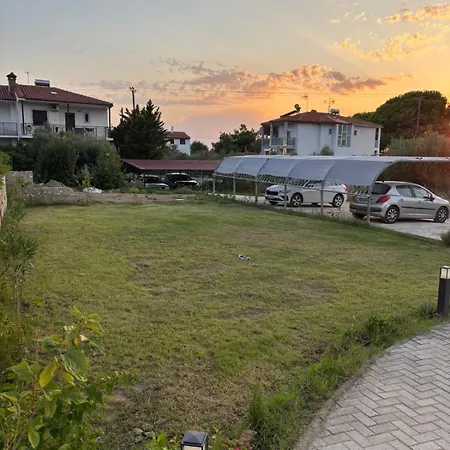 νεακιτοσ Luxury Apartman
