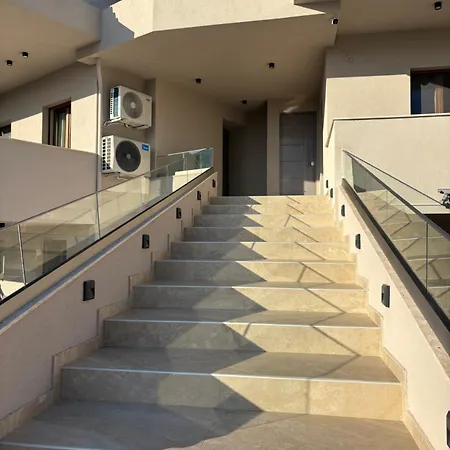 Apartman νεακιτοσ Luxury Nikíti