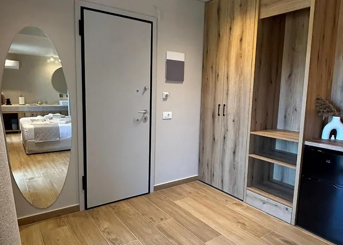νεακιτοσ Luxury Никити