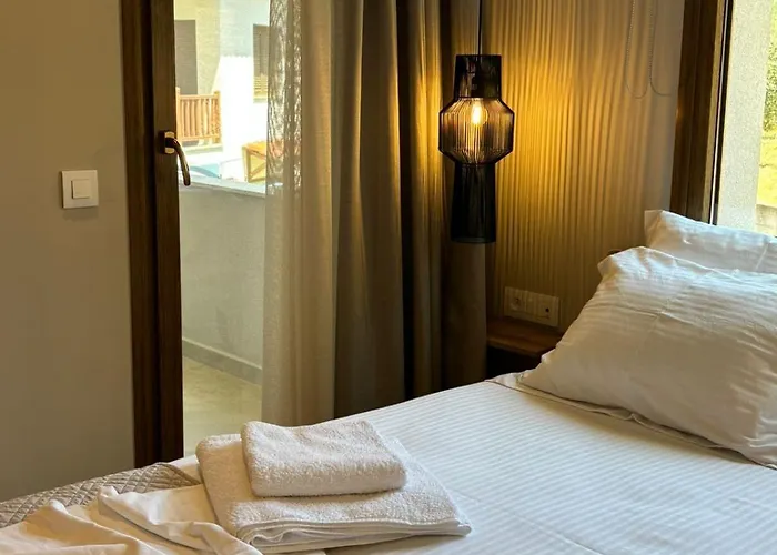 νεακιτοσ Luxury * Никити