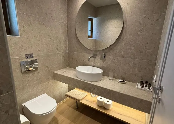νεακιτοσ Luxury Никити